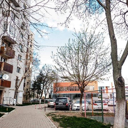 Carla's Apart Palas-Hala Centrala 1 Bedroom Iasi Exterior foto