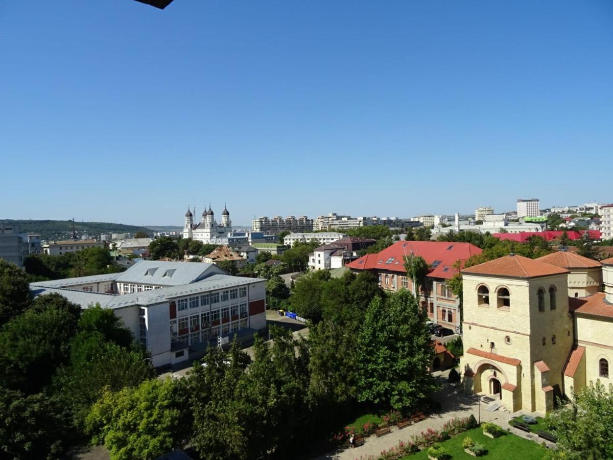 Carla's Apart Palas-Hala Centrala 1 Bedroom Iasi Exterior foto