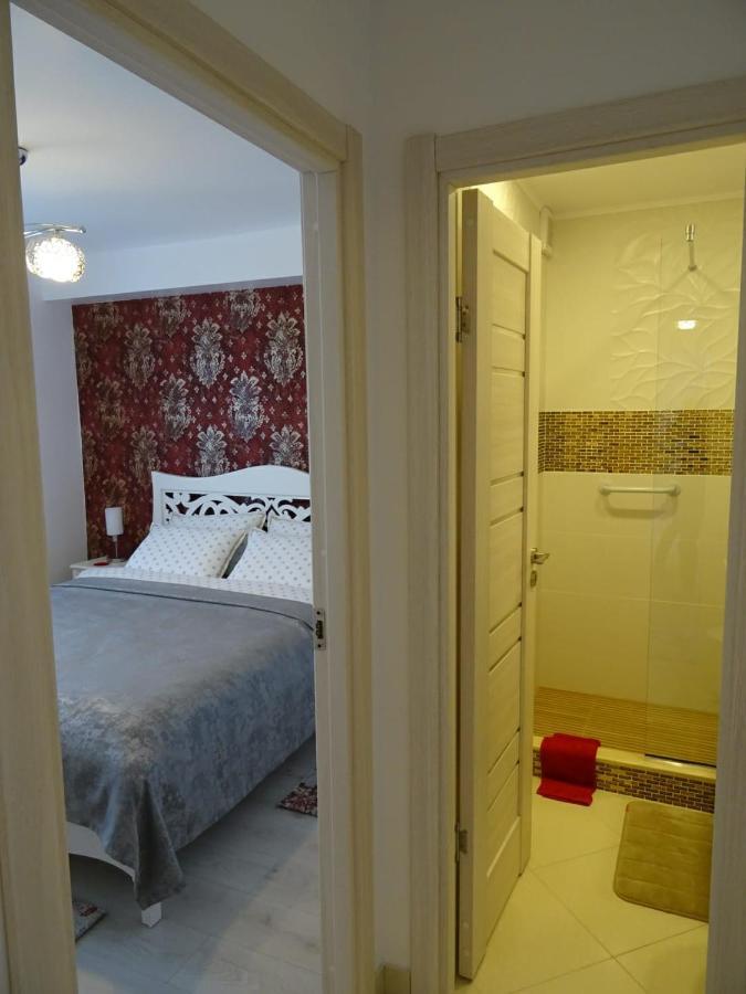 Carla's Apart Palas-Hala Centrala 1 Bedroom Iasi Exterior foto