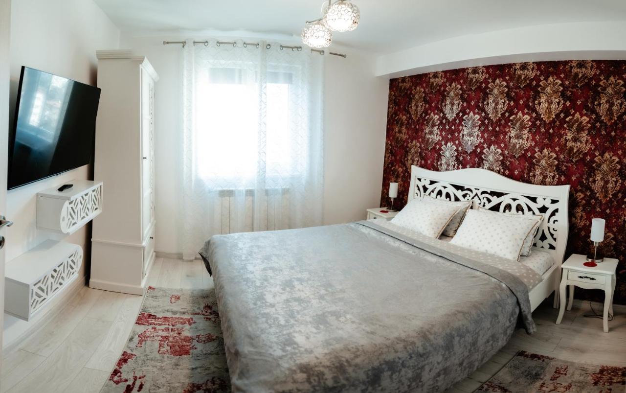 Carla's Apart Palas-Hala Centrala 1 Bedroom Iasi Exterior foto